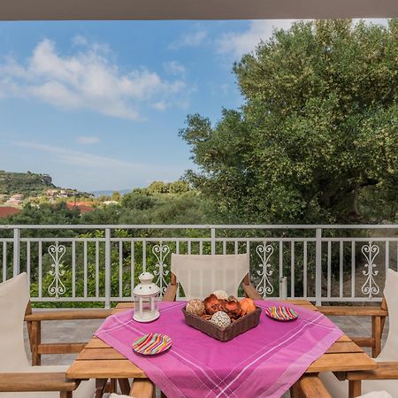 Domus Lukas Apartments Marathiás 外观 照片