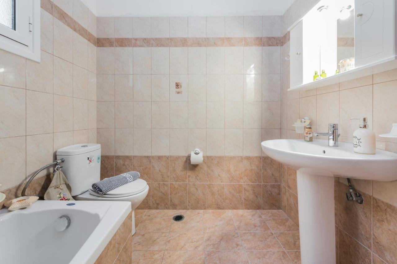 Domus Lukas Apartments Marathiás 外观 照片