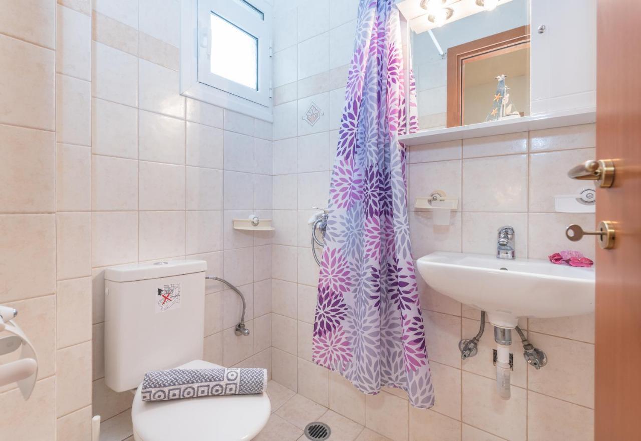 Domus Lukas Apartments Marathiás 外观 照片