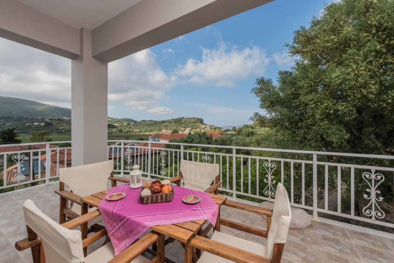 Domus Lukas Apartments Marathiás 外观 照片